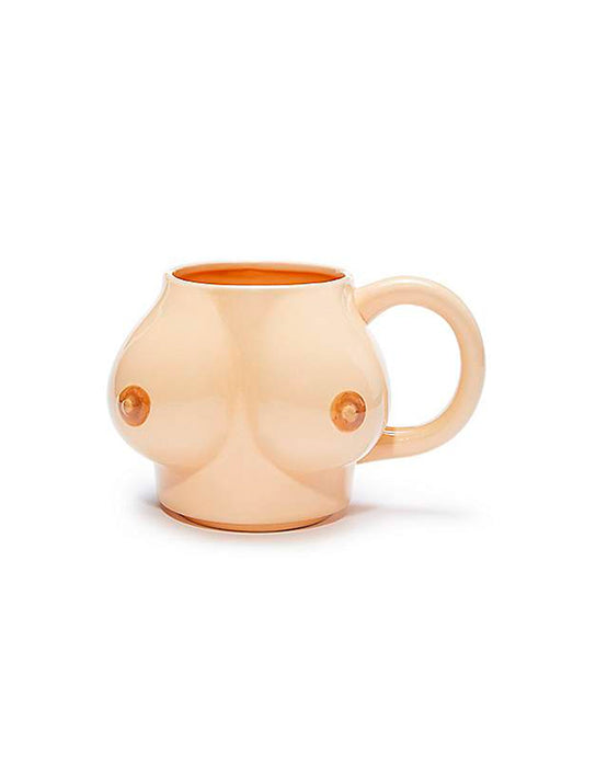 Tasse de seins