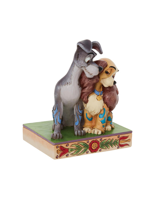 Disney Traditions - Statue de La Belle et le Clochard « Amour canin »