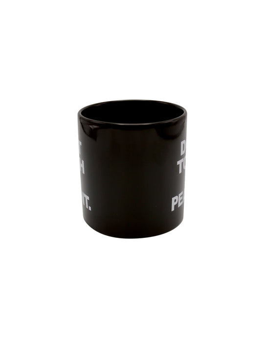 Tasse de "Don't Touch Me Peasant"
