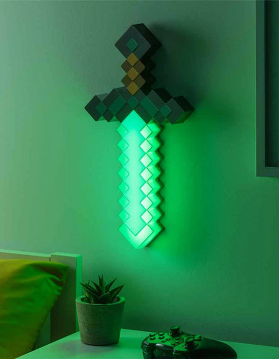 Minecraft - Lampe épée diamant