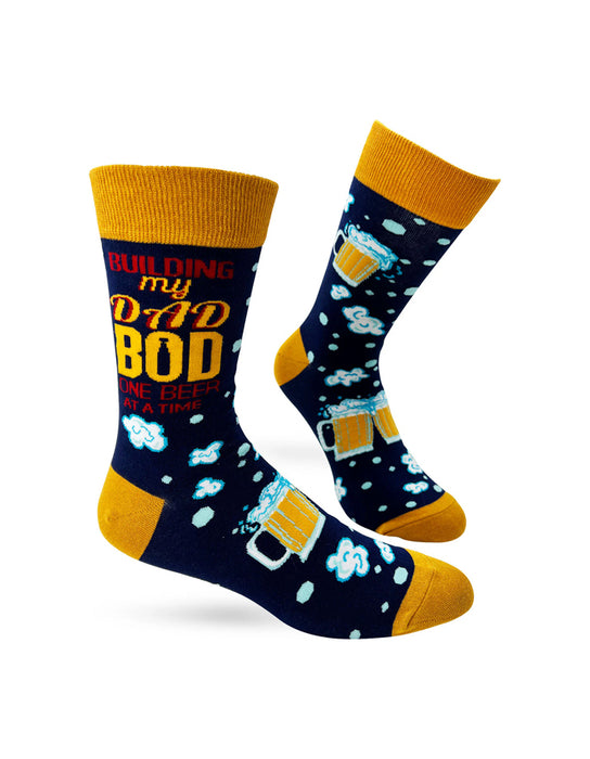 "Building My Dad Bod One Beer At A Time" Chaussettes pour hommes