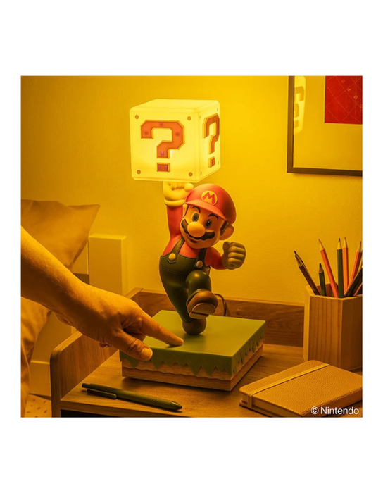 Super Mario - Diorama Mario avec lumière figurative